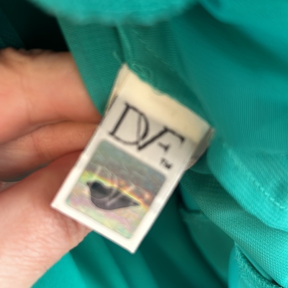 Diane von Furstenberg dress with wrap detail in seafoam shade of blueish green - Picture 3 of 16